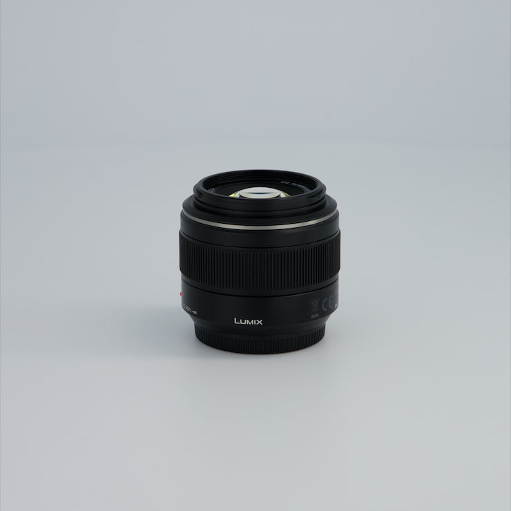 OBJECTIF PANASONIC LUMIX DG 25mm f/1.4 noir