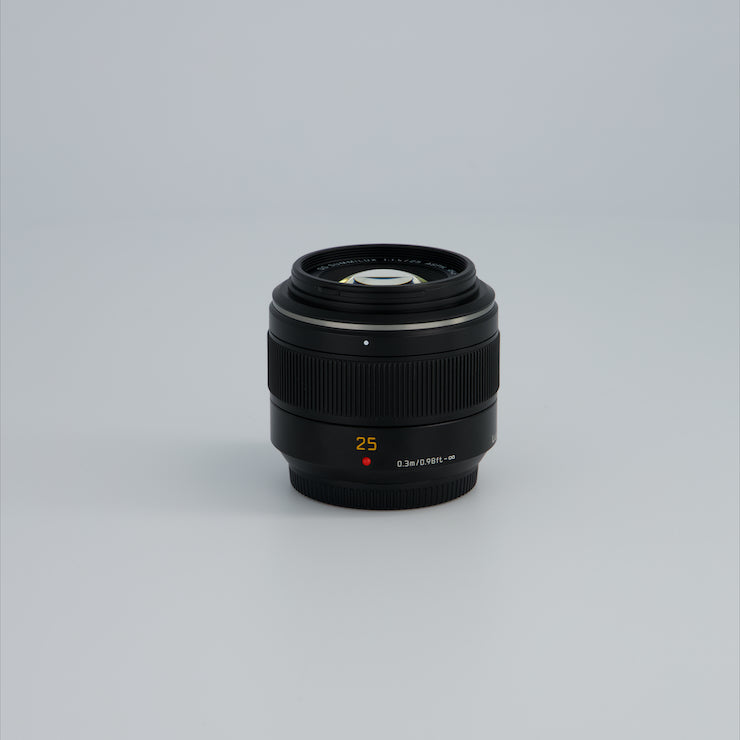 OBJECTIF PANASONIC LUMIX DG 25mm f/1.4 noir