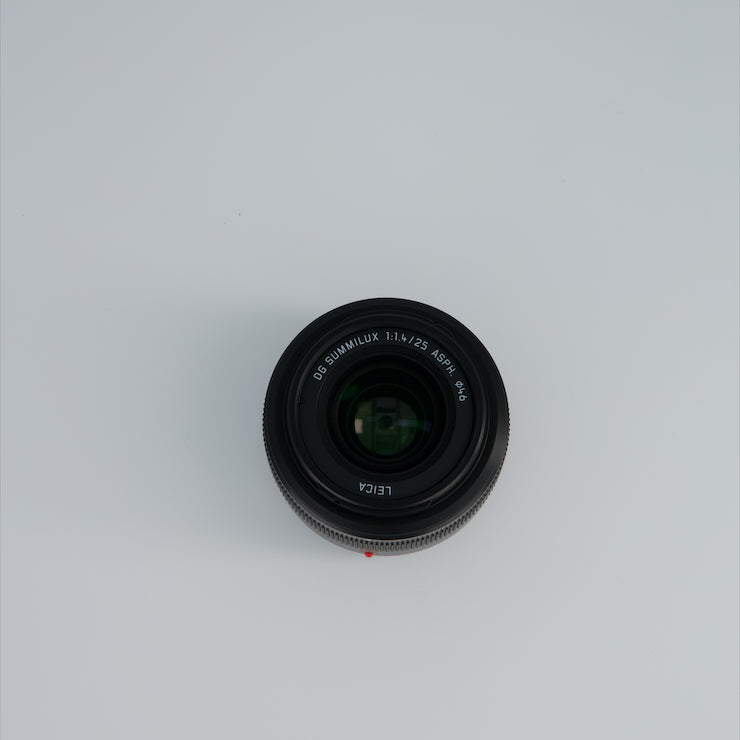 OBJECTIF PANASONIC LUMIX DG 25mm f/1.4 noir