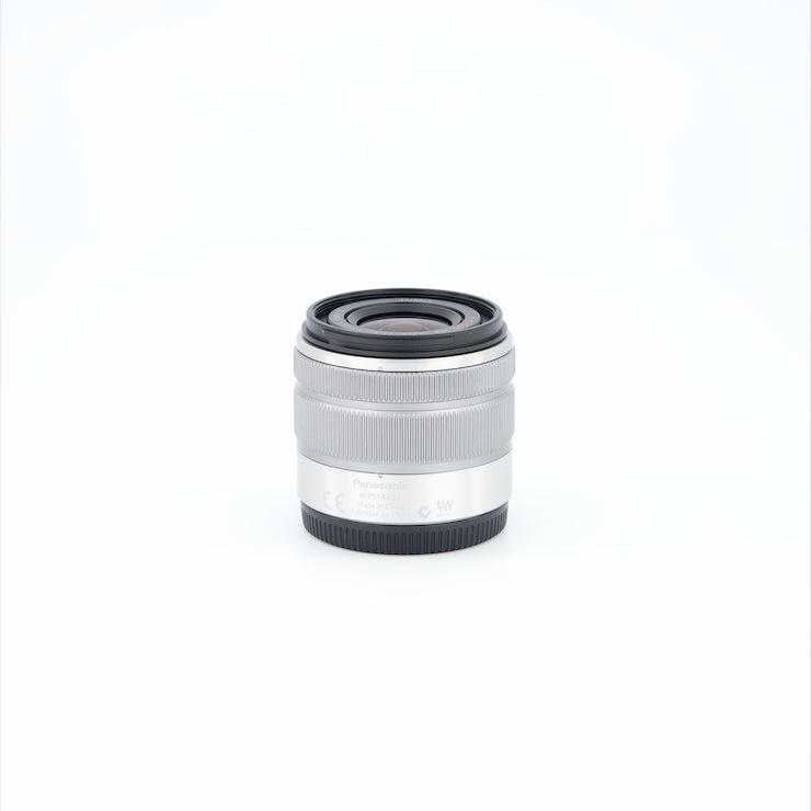 OBJECTIF PANASONIC LUMIX 14-42mm f/3.5-5.6 ARGENT