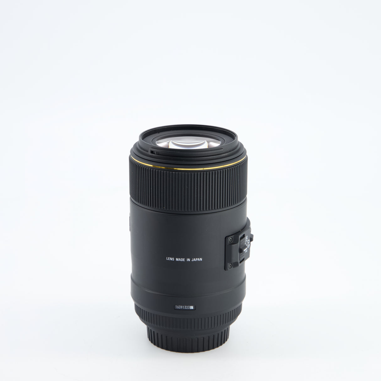 OBJECTIF Sigma 105mm f/2,8 DG EX Macro OS HSM pour Canon EF