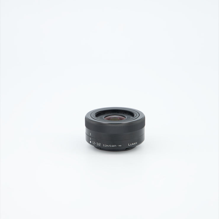 OBJECTIF PANASONIC LUMIX G Vario 12-32mm f/3.5-5.6 MEGA OIS Noir (Copie)