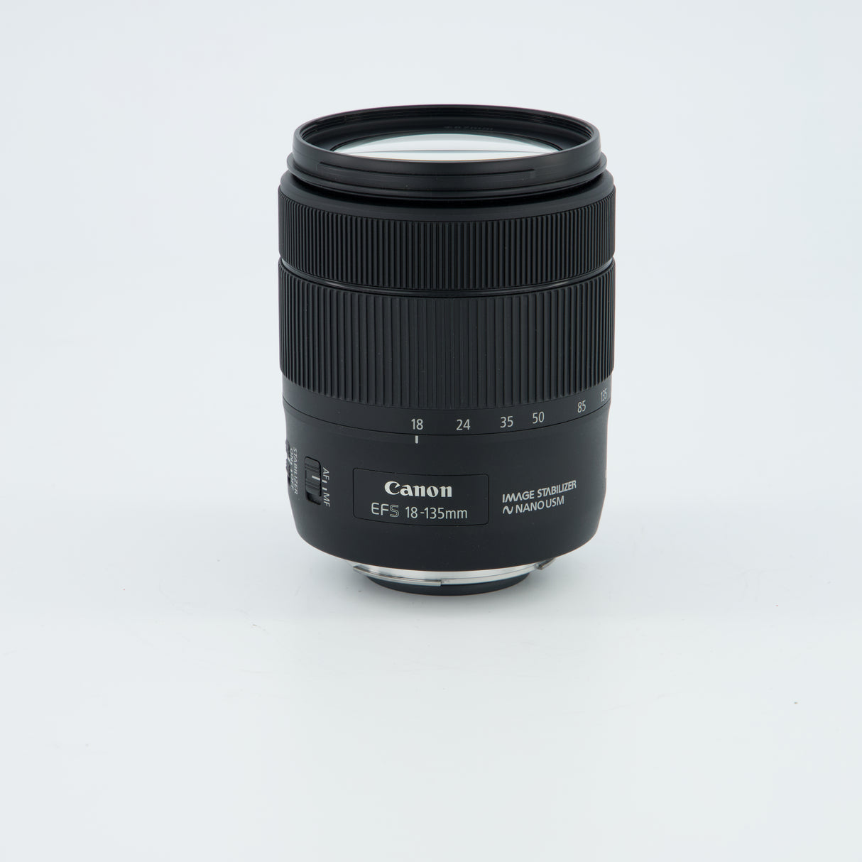 OBJECTIF CANON EF-S 18-135mm f/3.5-5.6 IS NANO USM