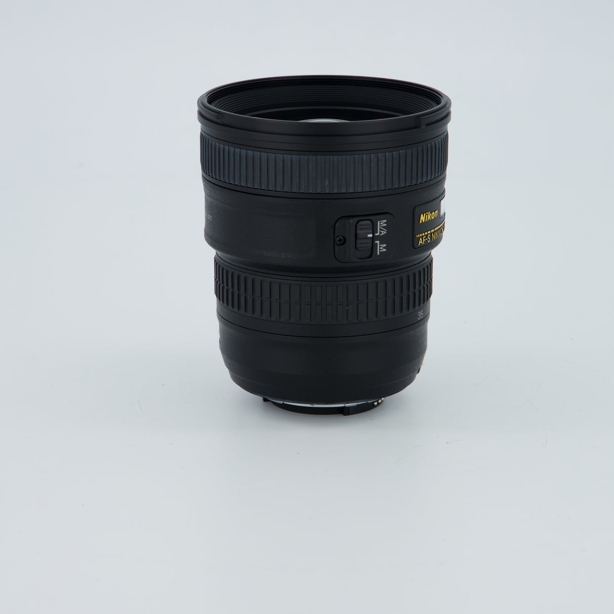 OBJECTIF NIKON AF-S Nikkor 18-35 mm f/3.5-4.5 G ED