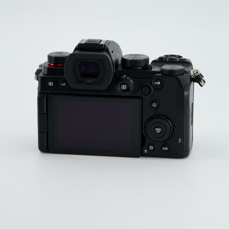 APPAREIL PHOTO PANASONIC LUMIX DC-S5D