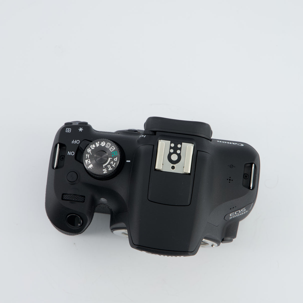 APPAREIL PHOTO CANON EOS 2000D