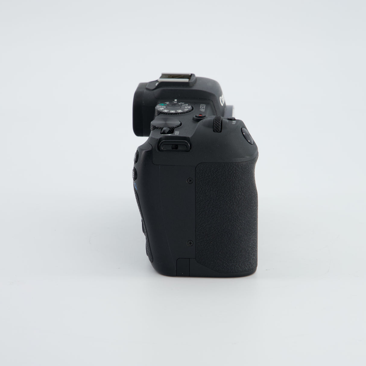 APPAREIL PHOTO CANON EOS RP