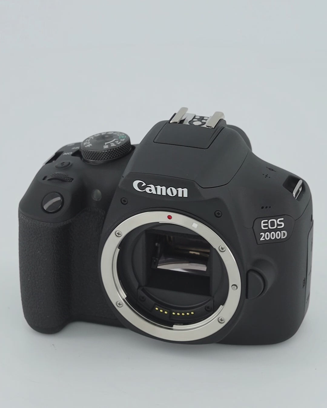 APPAREIL PHOTO CANON EOS 2000D